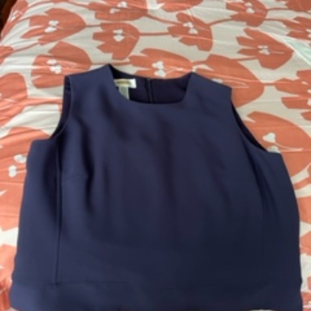 rich midnight blue shell to wear under jacket.
